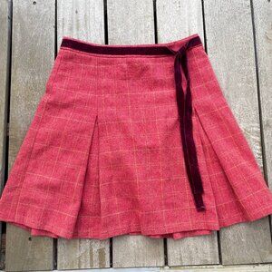 Women's Size Small DownEast Wool Plaid Pleated Skirt - super cute with leggings!